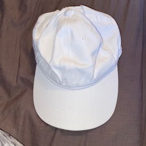 White cap